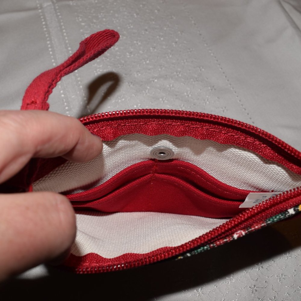 Land's End Wristlet - Picture 2 of 2